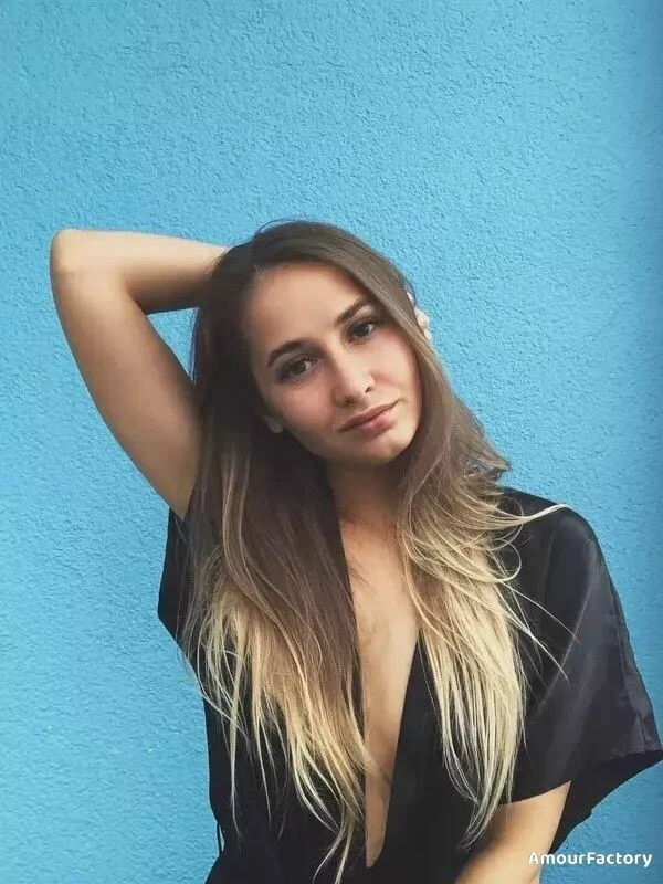 Svetlana Profile image 1